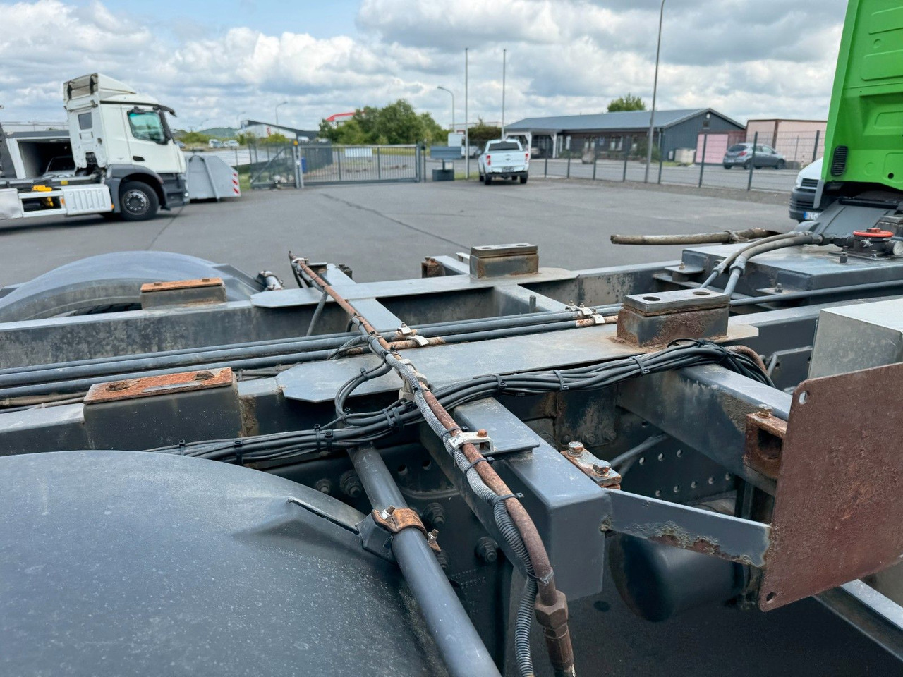 Leasing  Mercedes-Benz Actros 1832 MP 3   Kipperfahrgestell + Klima Mercedes-Benz Actros 1832 MP 3   Kipperfahrgestell + Klima: obrázok 11