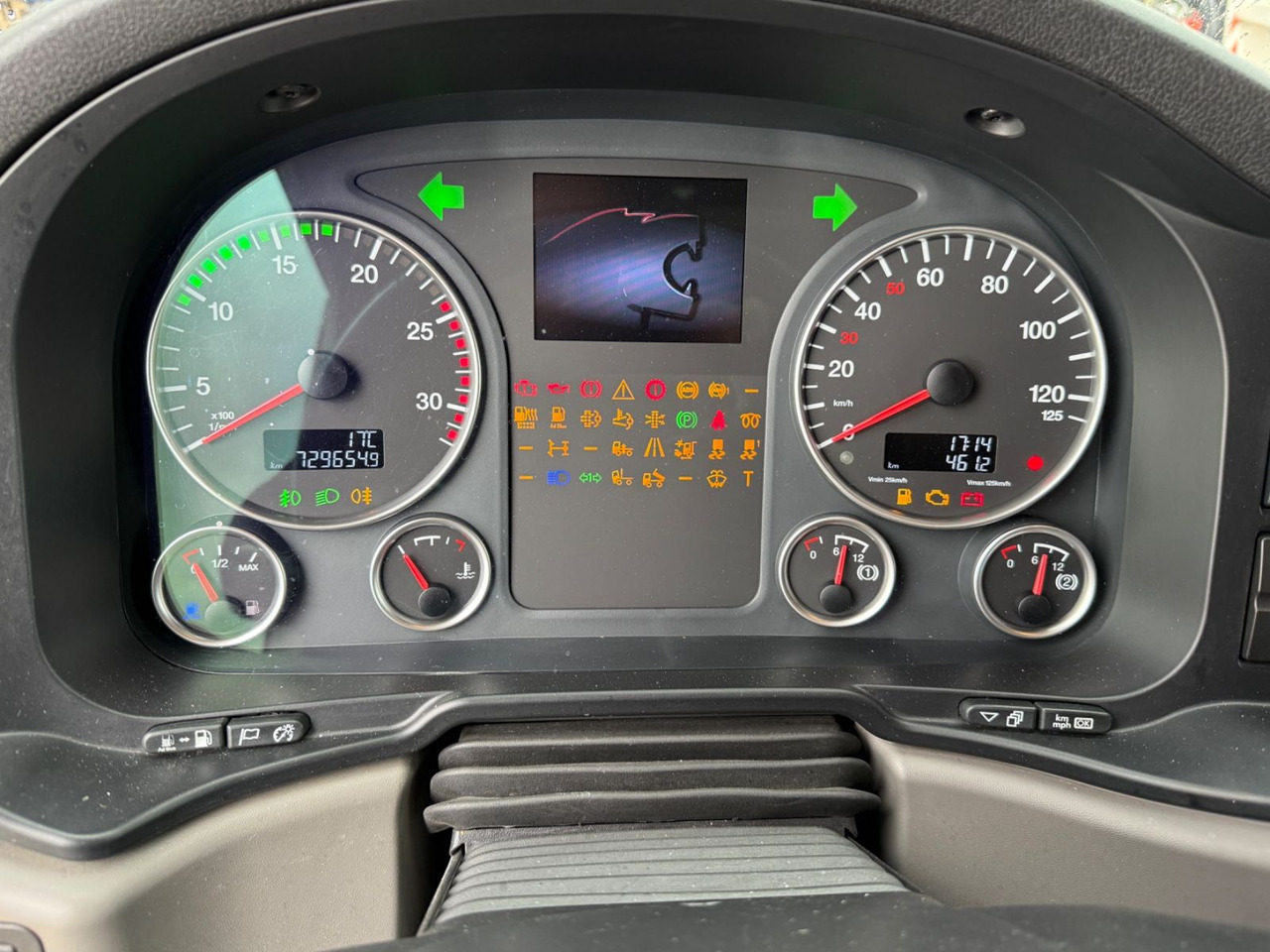 MAN TGX 18.460 - Euro 6- Motorschaden - Hydraulik- - Ťahač: obrázok 5 MAN TGX 18.460 - Euro 6- Motorschaden - Hydraulik- - Ťahač: obrázok 5