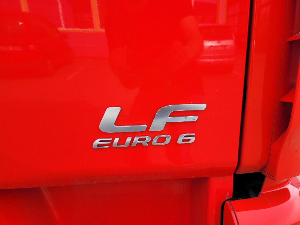 DAF LF 210 FA PLATFORM 2.2017 EURO 6 - Odťahovy voz: obrázok 3 DAF LF 210 FA PLATFORM 2.2017 EURO 6 - Odťahovy voz: obrázok 3