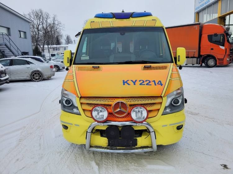 MERCEDES – BENZ SPRINTER 3.0D AMBULANCE (TAMLANS) KLIMA, 11.2016, EURO 6 - Sanitka: obrázok 3 MERCEDES – BENZ SPRINTER 3.0D AMBULANCE (TAMLANS) KLIMA, 11.2016, EURO 6 - Sanitka: obrázok 3