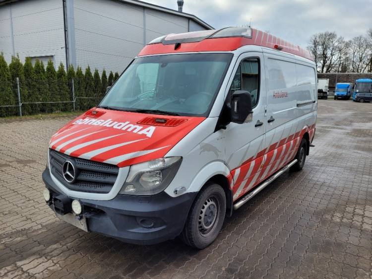 MERCEDES – BENZ SPRINTER 319 AMBULANCE (PROFILE) KLIMA, 6.2017, EURO 6 - Sanitka: obrázok 2 MERCEDES – BENZ SPRINTER 319 AMBULANCE (PROFILE) KLIMA, 6.2017, EURO 6 - Sanitka: obrázok 2