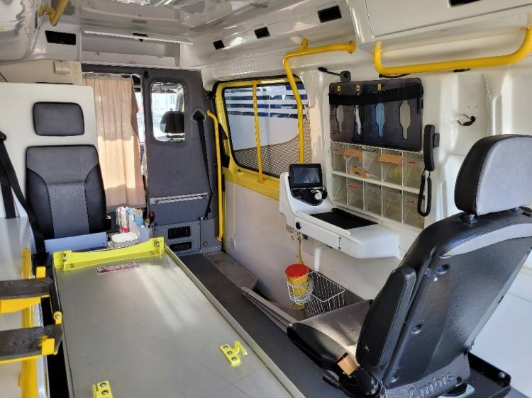 MERCEDES – BENZ SPRINTER AMBULANCE (PROFILE) KLIMA 2.2016 EURO 6 - Sanitka: obrázok 5 MERCEDES – BENZ SPRINTER AMBULANCE (PROFILE) KLIMA 2.2016 EURO 6 - Sanitka: obrázok 5