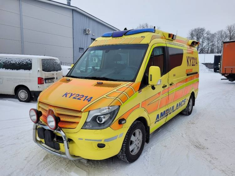 MERCEDES – BENZ SPRINTER AMBULANCE (TAMLANS) KLIMA, 11.2016, EURO 6 - Sanitka: obrázok 2 MERCEDES – BENZ SPRINTER AMBULANCE (TAMLANS) KLIMA, 11.2016, EURO 6 - Sanitka: obrázok 2