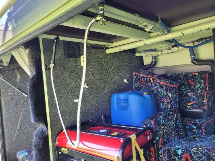 VOLVO B12M BERKHOF AXIAL70 MOTORHOME KLIMA 3.2003 - Autokar: obrázok 3 VOLVO B12M BERKHOF AXIAL70 MOTORHOME KLIMA 3.2003 - Autokar: obrázok 3