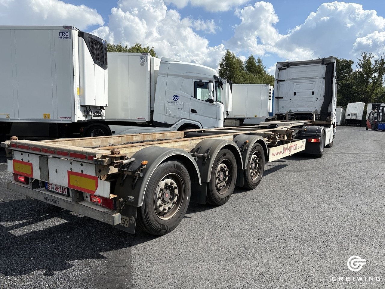 Web-Trailer LPRS 24 20/30/40/45 - Náves preprava kontajnerov/ Výmenná nadstavba: obrázok 2 Web-Trailer LPRS 24 20/30/40/45 - Náves preprava kontajnerov/ Výmenná nadstavba: obrázok 2