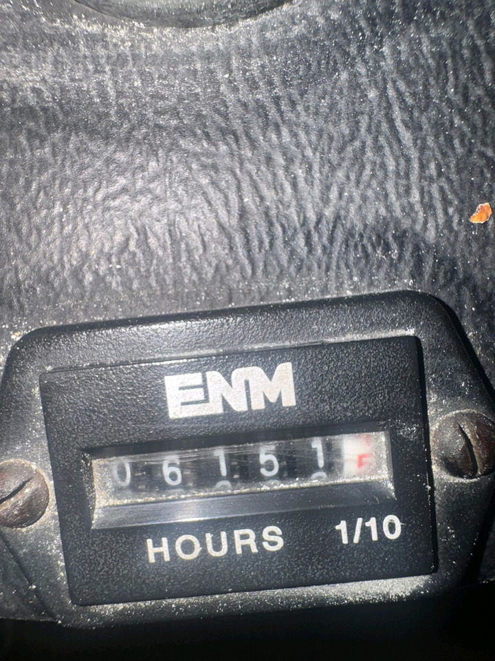 Charlatte 2012 - Batožinový traktor: obrázok 1 Charlatte 2012 - Batožinový traktor: obrázok 1