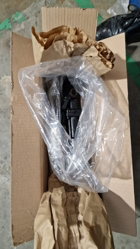 Nový Batožinový traktor pre Batožinový traktor TLD JET16 - brake cylinder: obrázok 6 Nový Batožinový traktor pre Batožinový traktor TLD JET16 - brake cylinder: obrázok 6