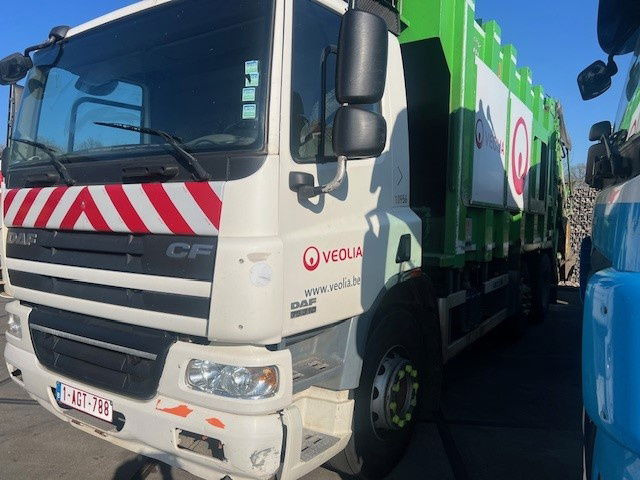 DAF CF 310 FAG75.310 CF 6x2 - Auto na odvoz odpadu: obrázok 2 DAF CF 310 FAG75.310 CF 6x2 - Auto na odvoz odpadu: obrázok 2