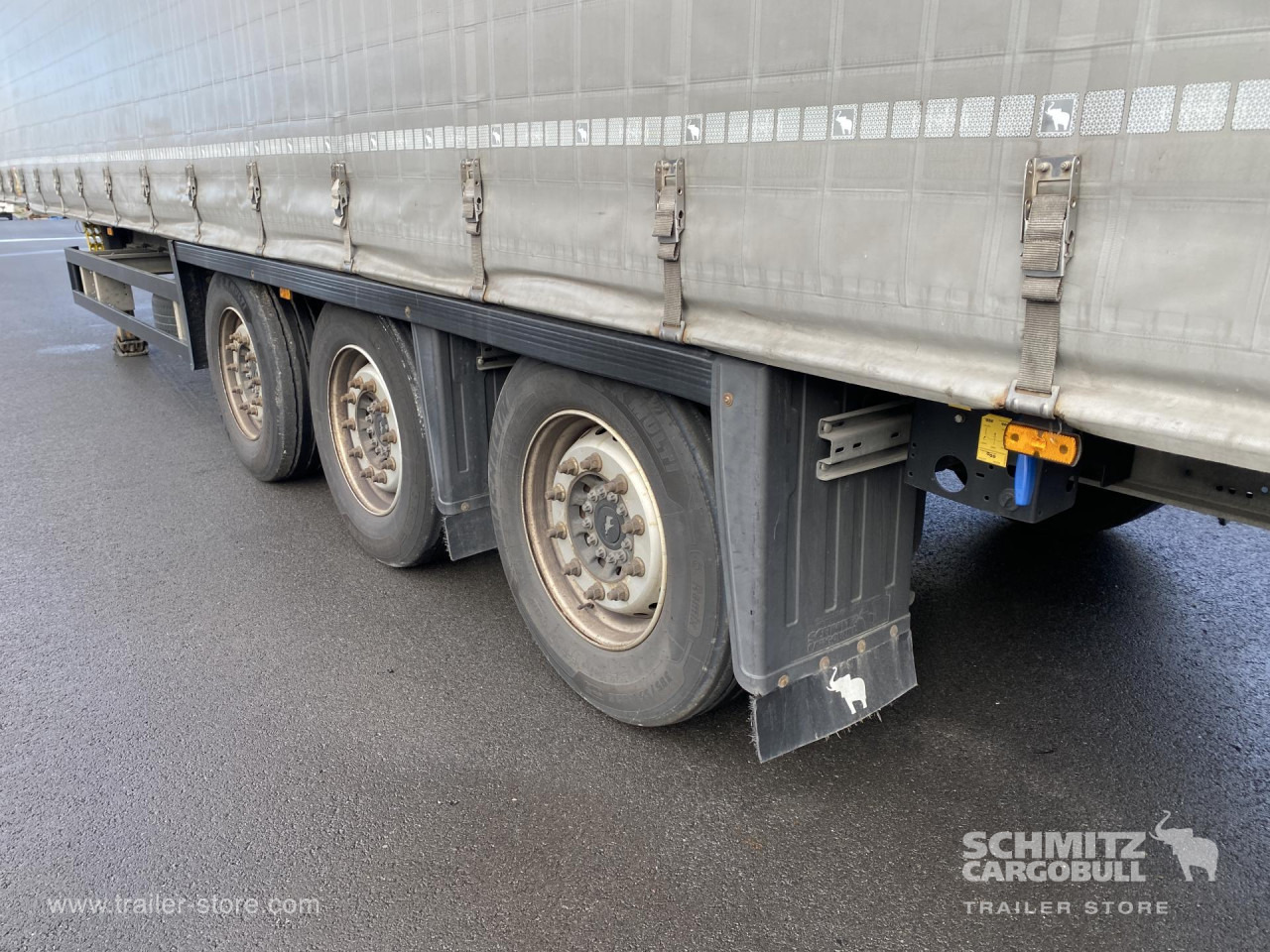 SCHMITZ Curtainsider Standard - Plachtový náves: obrázok 3 SCHMITZ Curtainsider Standard - Plachtový náves: obrázok 3