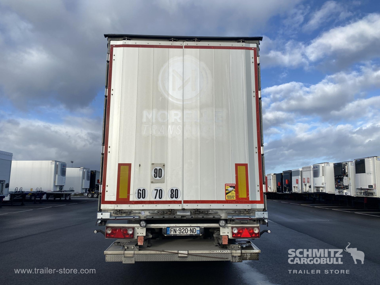 SCHMITZ Curtainsider Standard Taillift - Plachtový náves: obrázok 2 SCHMITZ Curtainsider Standard Taillift - Plachtový náves: obrázok 2