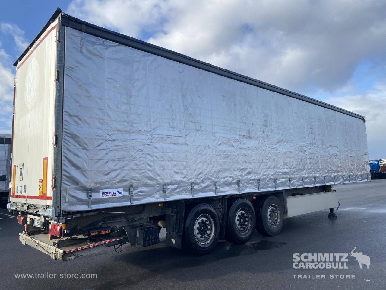 SCHMITZ Curtainsider Standard Taillift - Plachtový náves: obrázok 4 SCHMITZ Curtainsider Standard Taillift - Plachtový náves: obrázok 4