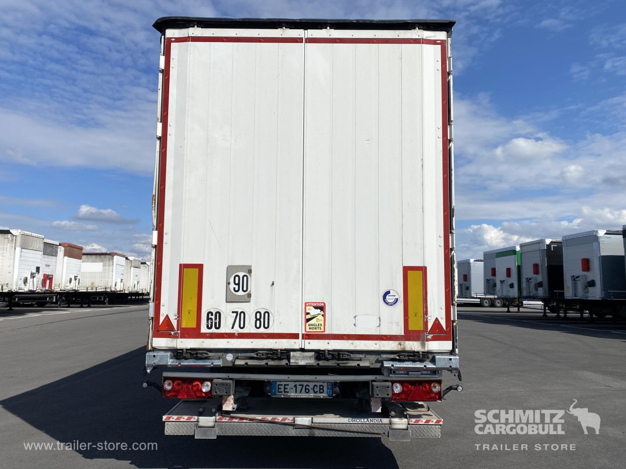 SCHMITZ Curtainsider Standard Taillift - Plachtový náves: obrázok 2 SCHMITZ Curtainsider Standard Taillift - Plachtový náves: obrázok 2