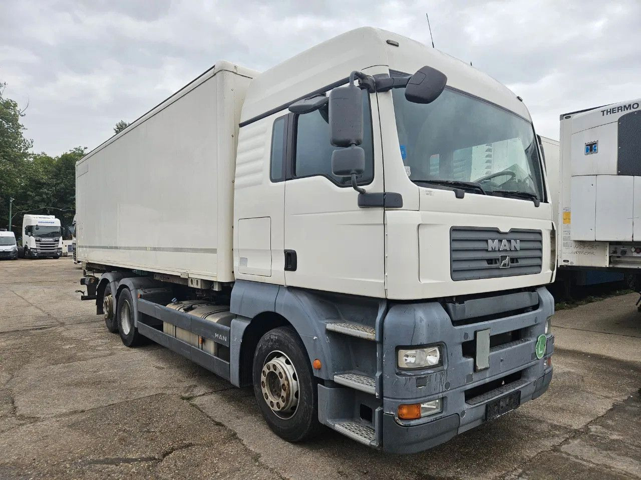 MAN TGA 26.400 BDF Tail Lift Euro5, New Smart2 Tacho - Kontejnérový podvozek/ Výměnná nástavba: obrázok 2 MAN TGA 26.400 BDF Tail Lift Euro5, New Smart2 Tacho - Kontejnérový podvozek/ Výměnná nástavba: obrázok 2