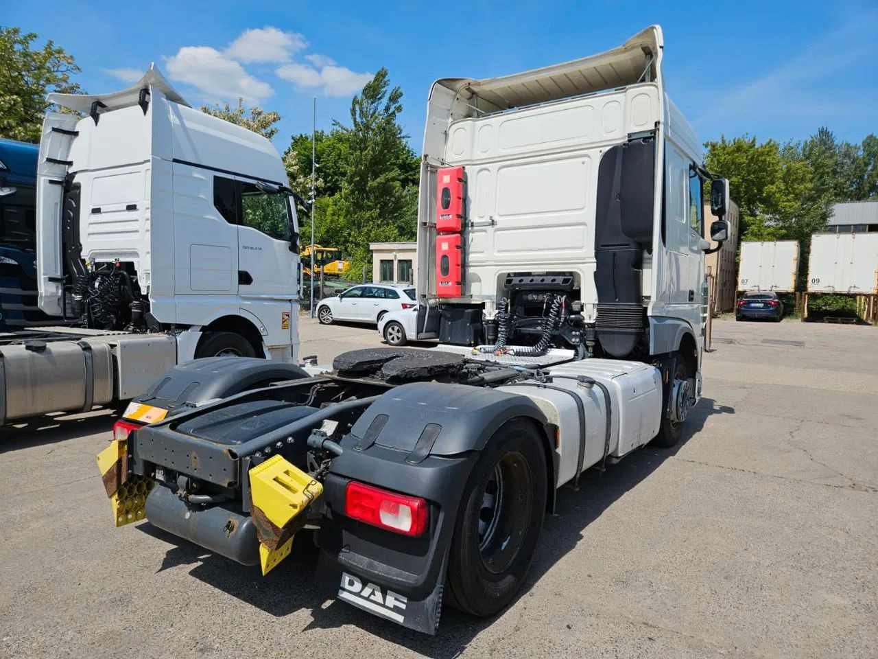 DAF XF 460 Space Cab Standklima 2 units - Ťahač: obrázok 4 DAF XF 460 Space Cab Standklima 2 units - Ťahač: obrázok 4