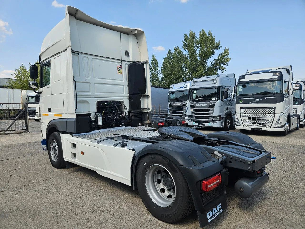 DAF XF 480 SSC Intarder Standklima Full Spoiler - Ťahač: obrázok 4 DAF XF 480 SSC Intarder Standklima Full Spoiler - Ťahač: obrázok 4