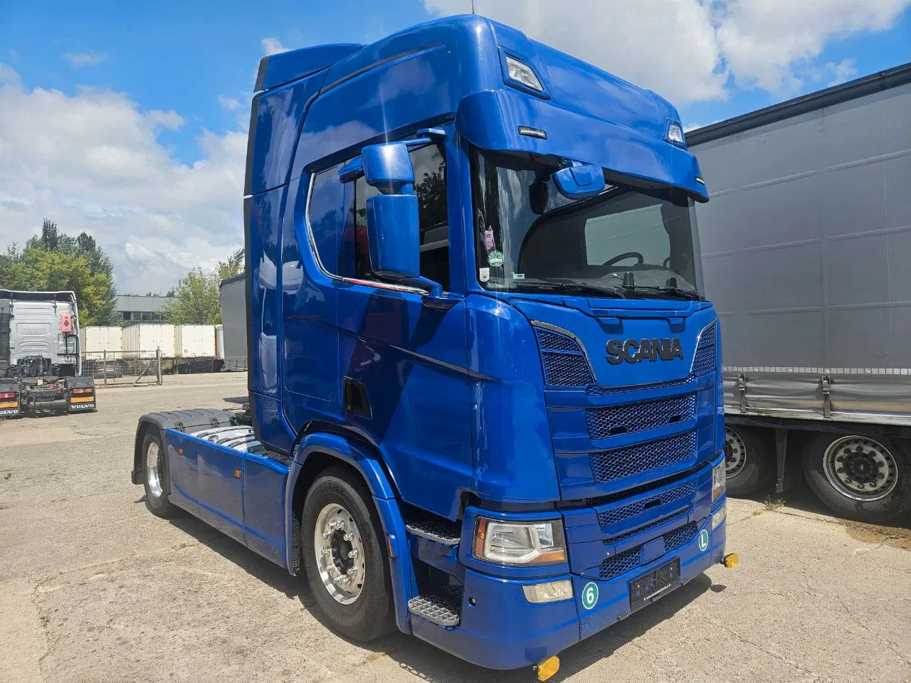 Scania R410 Standard - Full Spoiler - Retarder - Alloy - Ťahač: obrázok 2 Scania R410 Standard - Full Spoiler - Retarder - Alloy - Ťahač: obrázok 2
