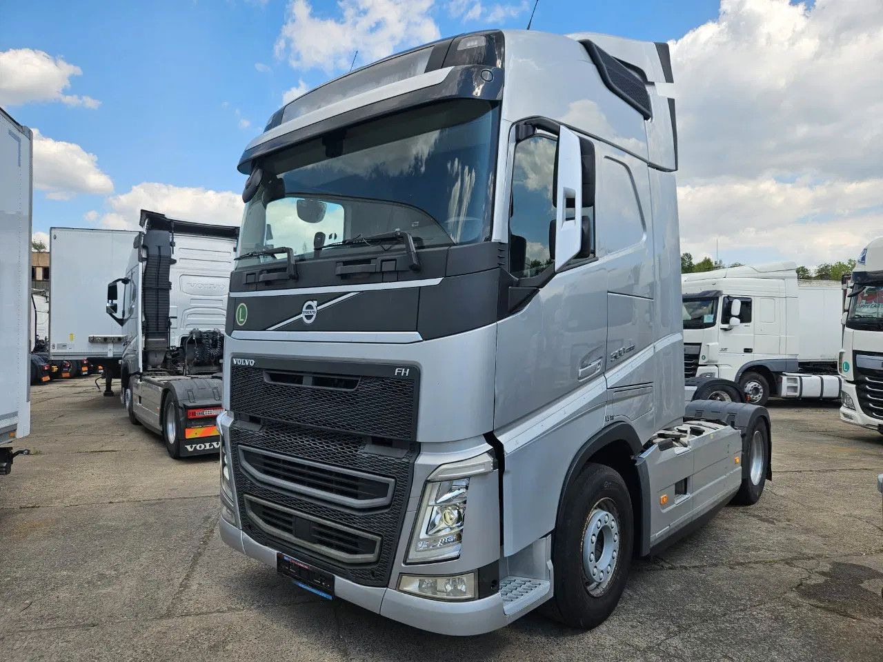Volvo FH 500 Globe-Standard-I-Park- ACC- DAS-1 unit - Ťahač: obrázok 1 Volvo FH 500 Globe-Standard-I-Park- ACC- DAS-1 unit - Ťahač: obrázok 1