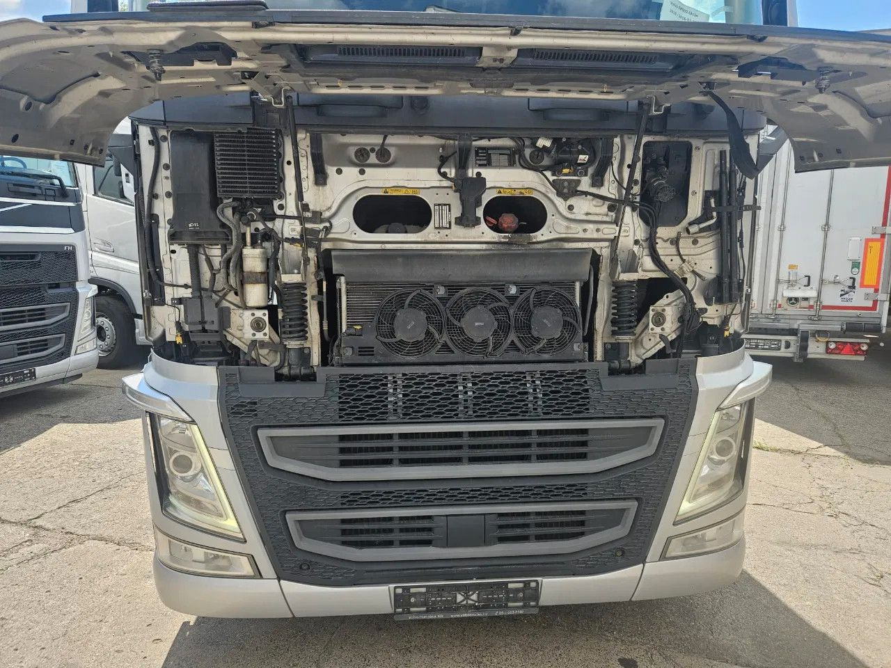 Volvo FH 500 Globe-Standard-I-Park- ACC- DAS-2 units - Ťahač: obrázok 3 Volvo FH 500 Globe-Standard-I-Park- ACC- DAS-2 units - Ťahač: obrázok 3
