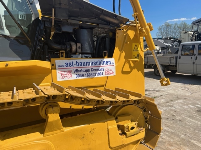 KOMATSU D65EX12 mit Ripperventil - Buldozér: obrázok 3 KOMATSU D65EX12 mit Ripperventil - Buldozér: obrázok 3