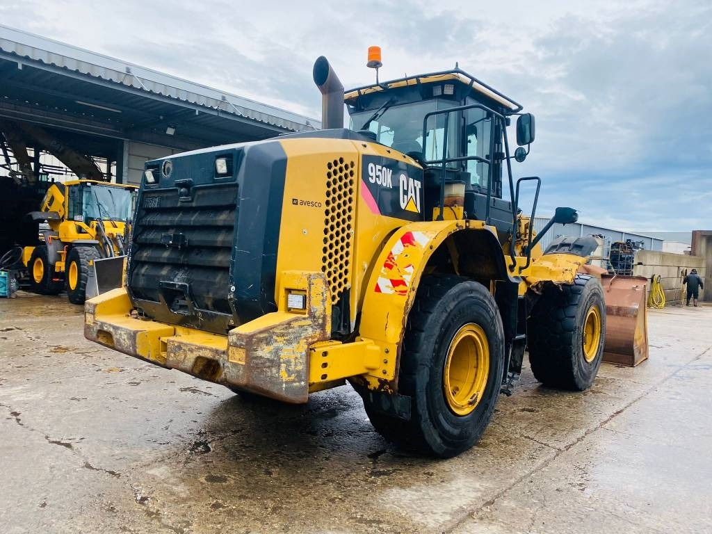 CAT 950 K - Kolesový nakladač: obrázok 5 CAT 950 K - Kolesový nakladač: obrázok 5