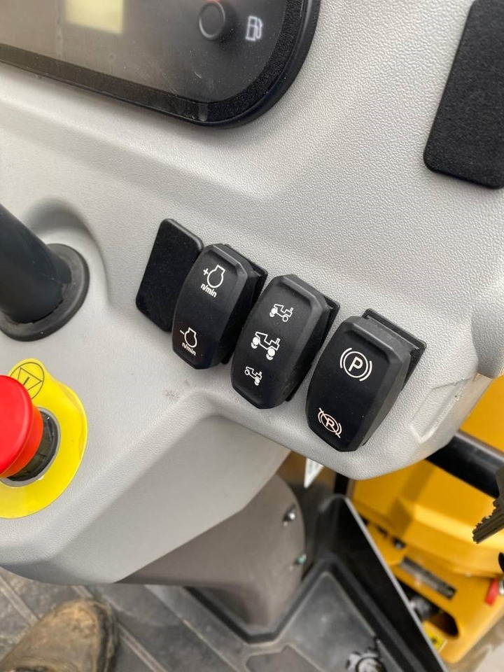 Nový Cestný valec CAT CB 2.7: obrázok 8