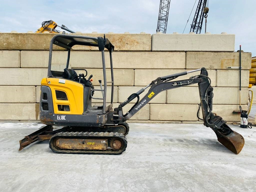 Volvo EC 18 C - Mini rýpadlo: obrázok 2 Volvo EC 18 C - Mini rýpadlo: obrázok 2