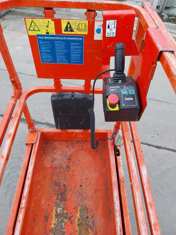 Genie GS 1532 Elektro Scherenarbeitsbühne Arbeitsbühne Hebebühne - Samohybná plošiny: obrázok 5 Genie GS 1532 Elektro Scherenarbeitsbühne Arbeitsbühne Hebebühne - Samohybná plošiny: obrázok 5