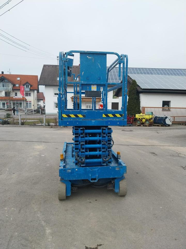 Scherenbühne Genie GS 4047 Arbeitsbühne Hebebühne Elektro - Samohybná plošiny: obrázok 5 Scherenbühne Genie GS 4047 Arbeitsbühne Hebebühne Elektro - Samohybná plošiny: obrázok 5