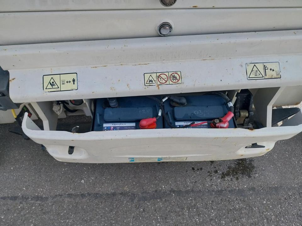 Scherenbühne JLG 3246 Arbeitsbühne Hebebühne Elektro - Samohybná plošiny: obrázok 5 Scherenbühne JLG 3246 Arbeitsbühne Hebebühne Elektro - Samohybná plošiny: obrázok 5