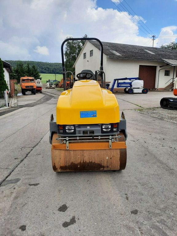 Wacker RD 27-120, neuer Motor 1 Stunde - Valec: obrázok 2 Wacker RD 27-120, neuer Motor 1 Stunde - Valec: obrázok 2