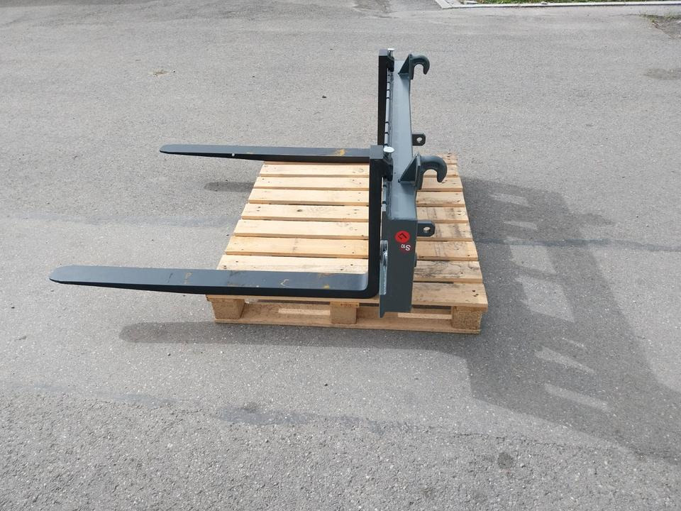 Neue Palettengabel 2,5to 1,5m breit Euro Gabel Frontlader Fendt - Vidlice: obrázok 5 Neue Palettengabel 2,5to 1,5m breit Euro Gabel Frontlader Fendt - Vidlice: obrázok 5