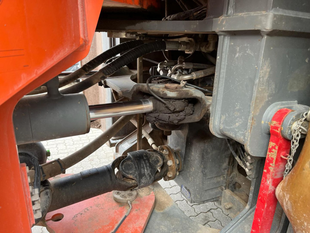 Kolesový nakladač LIEBHERR LIEBHERR Radlader Radlader L 566: obrázok 10 Kolesový nakladač LIEBHERR LIEBHERR Radlader Radlader L 566: obrázok 10