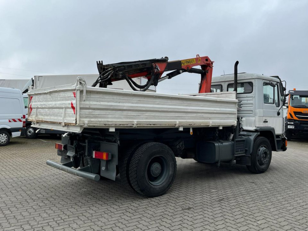 MAN F90 18.232 FK 2-Achs Kipper Kran Palf. PK 8000 - Sklápač, Auto s hydraulickou rukou: obrázok 4 MAN F90 18.232 FK 2-Achs Kipper Kran Palf. PK 8000 - Sklápač, Auto s hydraulickou rukou: obrázok 4