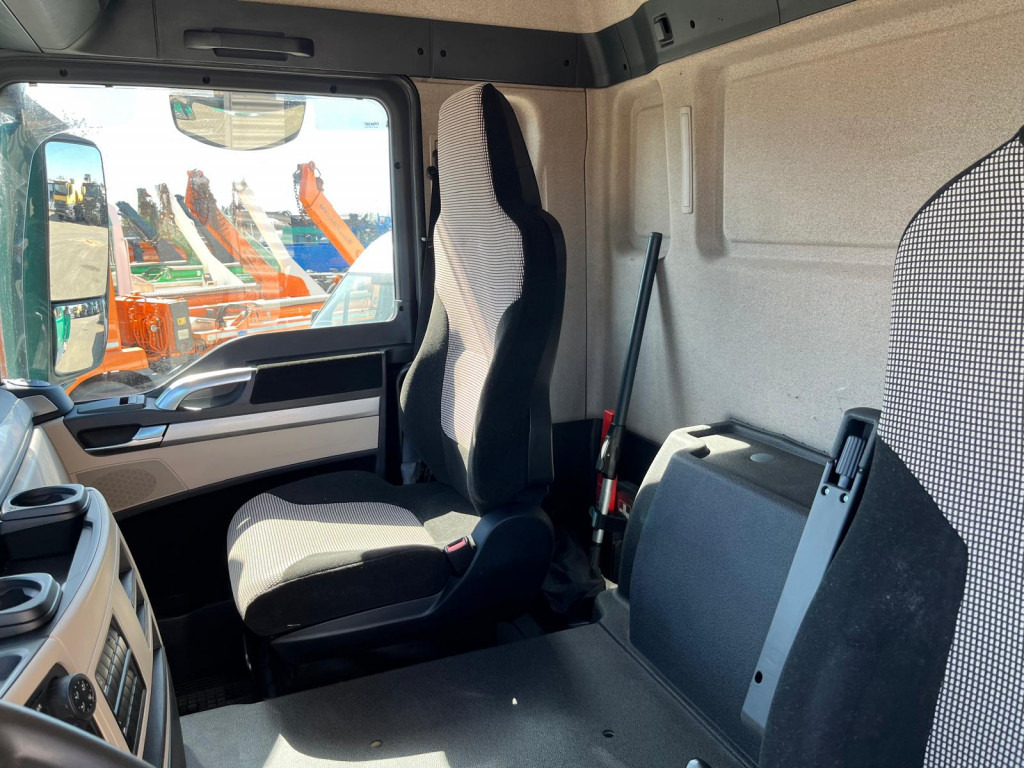 MAN TG-S 26.460 6x4 BB 3-Achs Kipper - Sklápač: obrázok 4 MAN TG-S 26.460 6x4 BB 3-Achs Kipper - Sklápač: obrázok 4