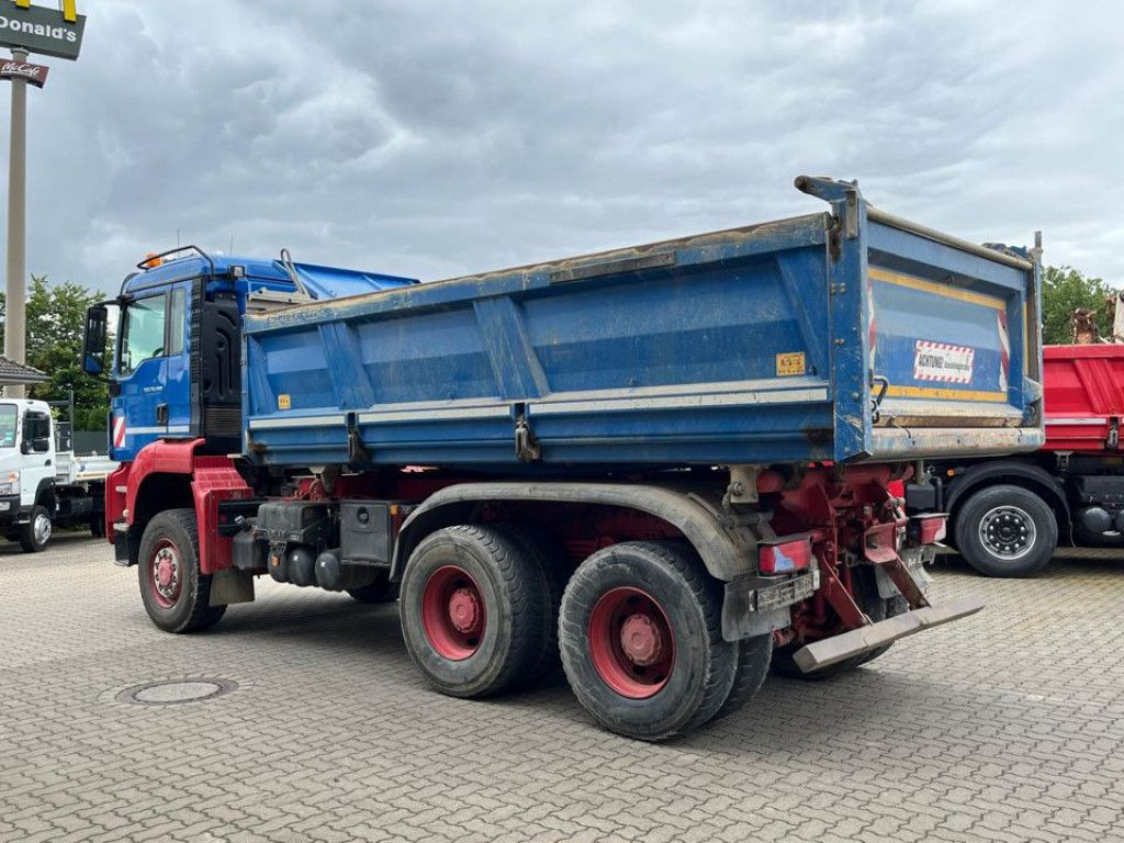 MAN TG-S 26.500 6x6 BB 3-Achs Allradkipper Bordmatik - Sklápač: obrázok 3 MAN TG-S 26.500 6x6 BB 3-Achs Allradkipper Bordmatik - Sklápač: obrázok 3