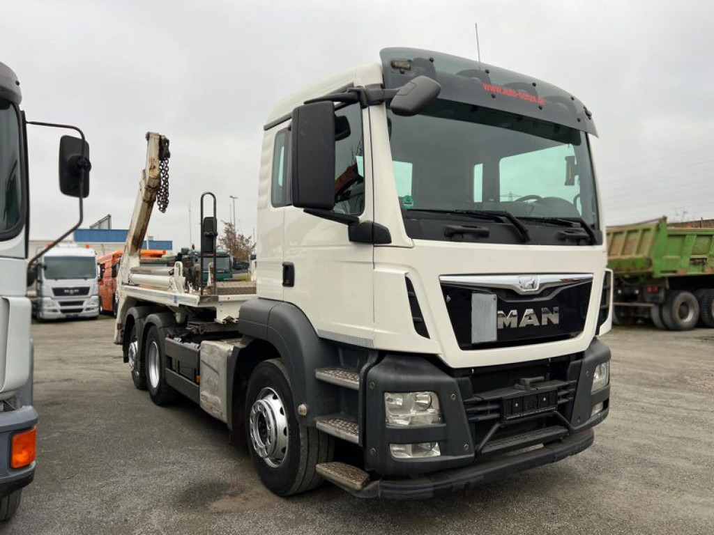 MAN TG-S Absetzkipper 26.440 BL 6x2 Meiller Funk - Ramenový nosič kontajnerov: obrázok 2 MAN TG-S Absetzkipper 26.440 BL 6x2 Meiller Funk - Ramenový nosič kontajnerov: obrázok 2