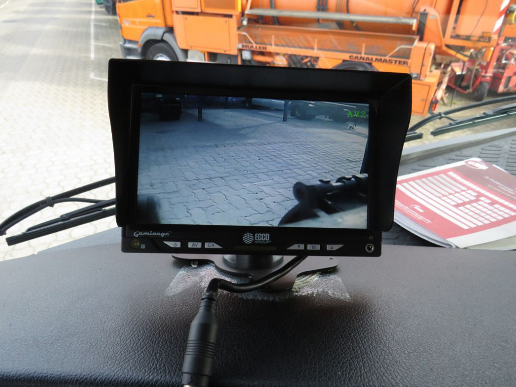 MERCEDES-BENZ Actros 1840 K 4x2 Absetzkipper Euro 6 - Ramenový nosič kontajnerov: obrázok 4 MERCEDES-BENZ Actros 1840 K 4x2 Absetzkipper Euro 6 - Ramenový nosič kontajnerov: obrázok 4