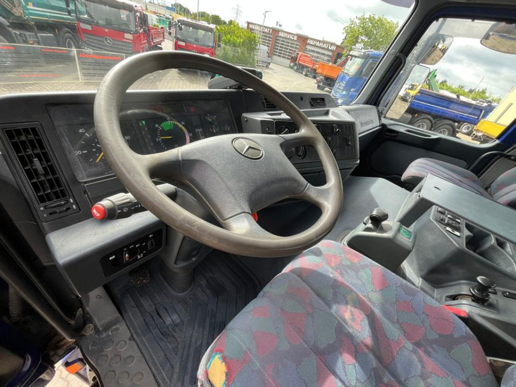 Sklápač MERCEDES-BENZ Actros 1843 AK 2-Achs Allradkipper Meiller: obrázok 9