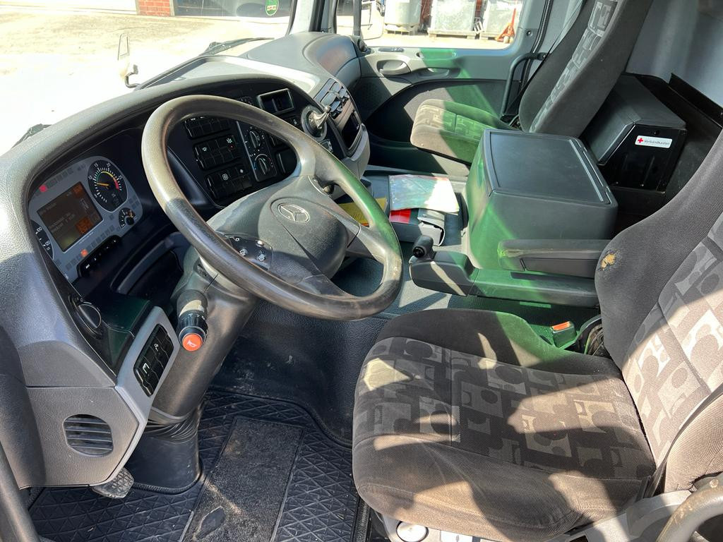 Valníkový/ Plošinový nákladný automobil, Auto s hydraulickou rukou MERCEDES-BENZ Actros 2546 L 6x2  Pritsche Heckkran Palfinger PK 44.002+Winde: obrázok 11 Valníkový/ Plošinový nákladný automobil, Auto s hydraulickou rukou MERCEDES-BENZ Actros 2546 L 6x2  Pritsche Heckkran Palfinger PK 44.002+Winde: obrázok 11