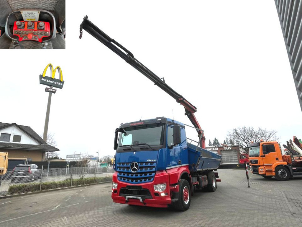 MERCEDES-BENZ Arocs 1845 4x4 HAD 2-Achs Allradkipper Heckkran Funk - Sklápač, Auto s hydraulickou rukou: obrázok 1 MERCEDES-BENZ Arocs 1845 4x4 HAD 2-Achs Allradkipper Heckkran Funk - Sklápač, Auto s hydraulickou rukou: obrázok 1