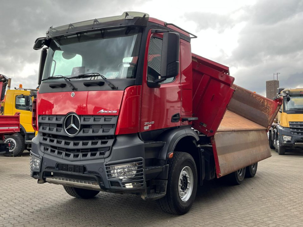 MERCEDES-BENZ Arocs 2648 6x4 3-Achs Kipper Bordmatik - Sklápač: obrázok 1 MERCEDES-BENZ Arocs 2648 6x4 3-Achs Kipper Bordmatik - Sklápač: obrázok 1