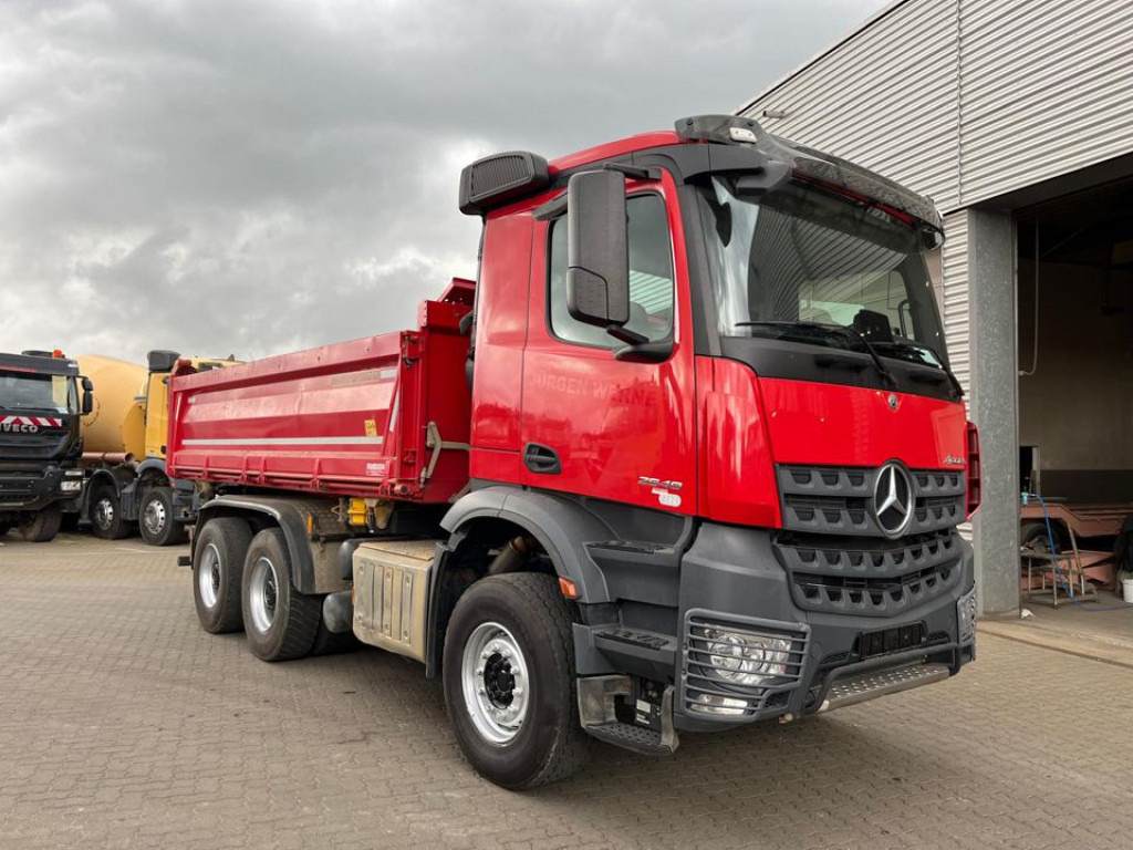 MERCEDES-BENZ Arocs 2648 6x4 3-Achs Kipper Bordmatik - Sklápač: obrázok 5 MERCEDES-BENZ Arocs 2648 6x4 3-Achs Kipper Bordmatik - Sklápač: obrázok 5