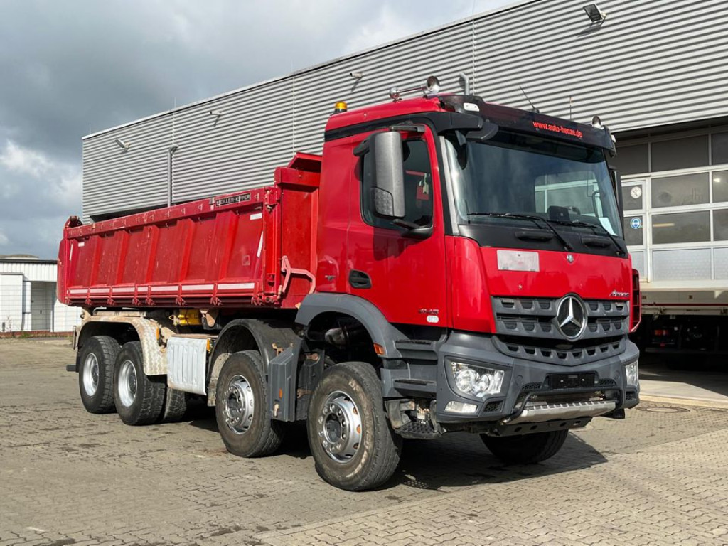 MERCEDES-BENZ Arocs 4143 8x4 4-Achs Kipper Meiller Bordmatik - Sklápač: obrázok 4 MERCEDES-BENZ Arocs 4143 8x4 4-Achs Kipper Meiller Bordmatik - Sklápač: obrázok 4