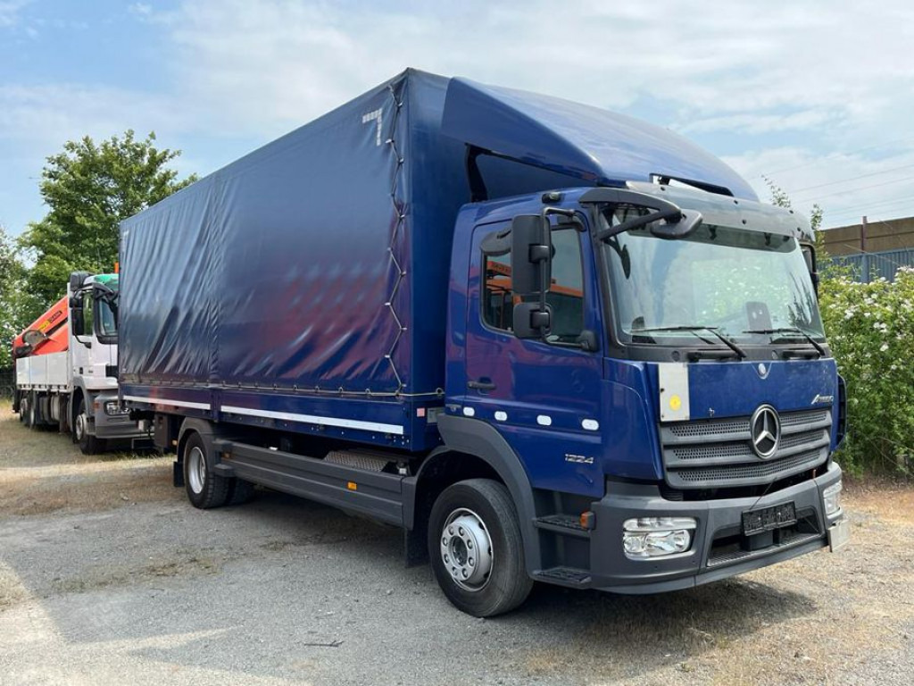 MERCEDES-BENZ Atego 1224 L Pritsche LBW LBW 1.5to - Plachtové nákladné vozidlo: obrázok 3 MERCEDES-BENZ Atego 1224 L Pritsche LBW LBW 1.5to - Plachtové nákladné vozidlo: obrázok 3
