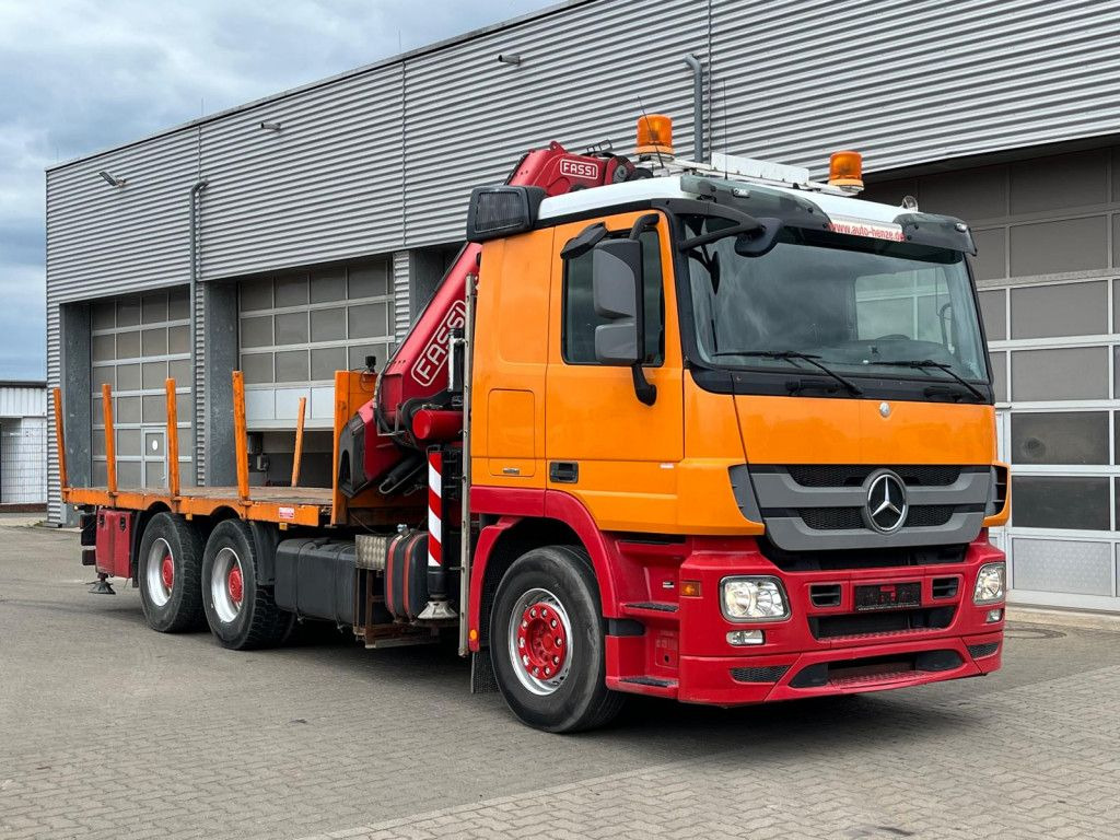 Mercedes-Benz Actros 2646 L 6x4 Pritsche Kran Fassi 450 45m/t Mercedes-Benz Actros 2646 L 6x4 Pritsche Kran Fassi 450 45m/t - Auto s hydraulickou rukou, Valníkový/ Plošinový nákladný automobil: obrázok 2 Mercedes-Benz Actros 2646 L 6x4 Pritsche Kran Fassi 450 45m/t Mercedes-Benz Actros 2646 L 6x4 Pritsche Kran Fassi 450 45m/t - Auto s hydraulickou rukou, Valníkový/ Plošinový nákladný automobil: obrázok 2