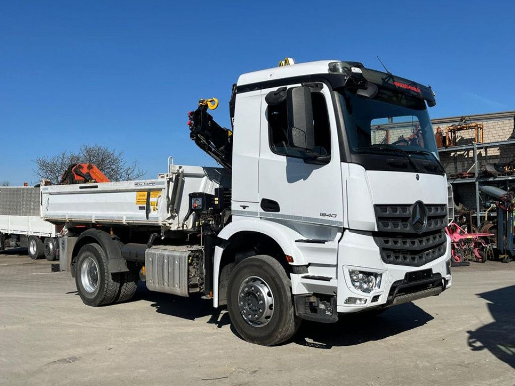 Mercedes-Benz Arocs 1840 K 2-Achs Kipper Kran Funk - Sklápač, Auto s hydraulickou rukou: obrázok 2 Mercedes-Benz Arocs 1840 K 2-Achs Kipper Kran Funk - Sklápač, Auto s hydraulickou rukou: obrázok 2