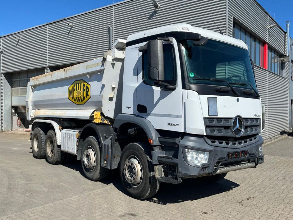 Mercedes-Benz Arocs 3240 B 8x4 4 Achs Muldenkipper Meiller - Sklápač: obrázok 2 Mercedes-Benz Arocs 3240 B 8x4 4 Achs Muldenkipper Meiller - Sklápač: obrázok 2