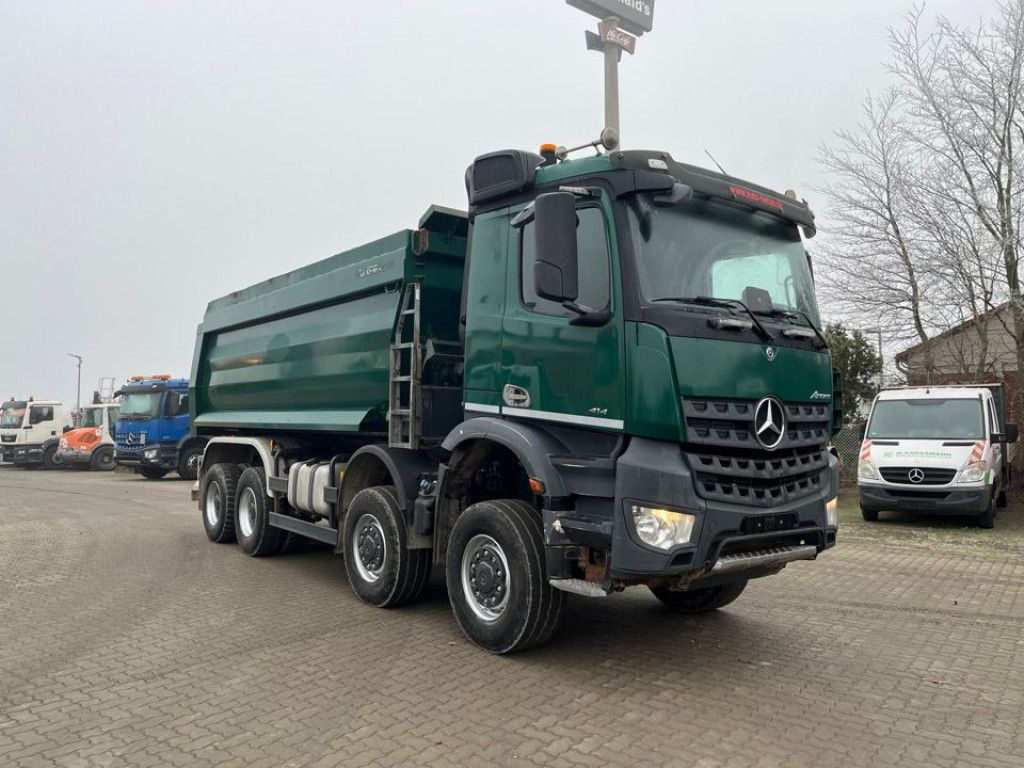Mercedes-Benz Arocs 4145 8x8 4 Achs Muldenkipper Meiller - Sklápač: obrázok 2 Mercedes-Benz Arocs 4145 8x8 4 Achs Muldenkipper Meiller - Sklápač: obrázok 2