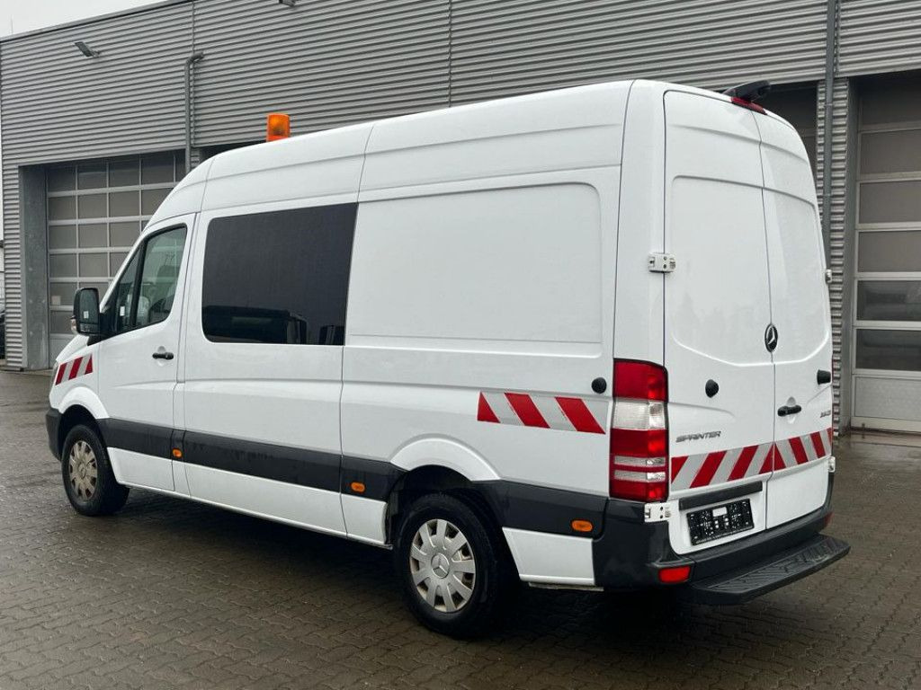 Mercedes-Benz Sprinter 316 CDI Kasten - Furgon: obrázok 4 Mercedes-Benz Sprinter 316 CDI Kasten - Furgon: obrázok 4