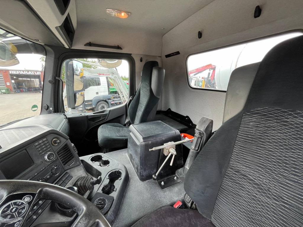 MERCEDES-BENZ Arocs 3240 B 8x4 Betonmischer Deutsch Top AP Achsen - Nákladné auto: obrázok 3 MERCEDES-BENZ Arocs 3240 B 8x4 Betonmischer Deutsch Top AP Achsen - Nákladné auto: obrázok 3